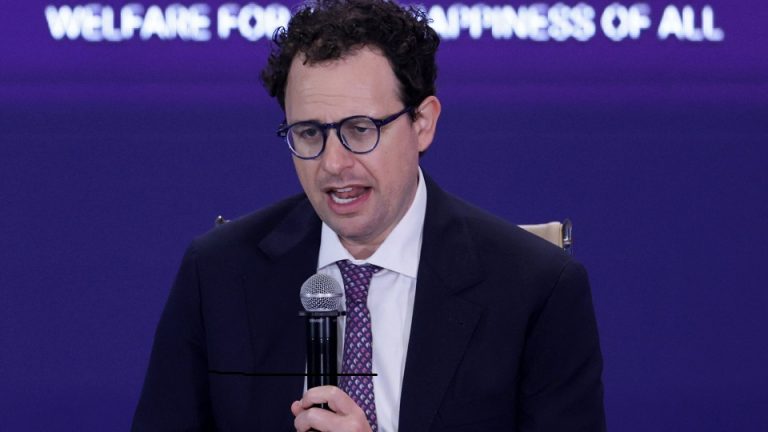 Anthropic CEO Donates $1 Million to Support Stricter AI Regulation