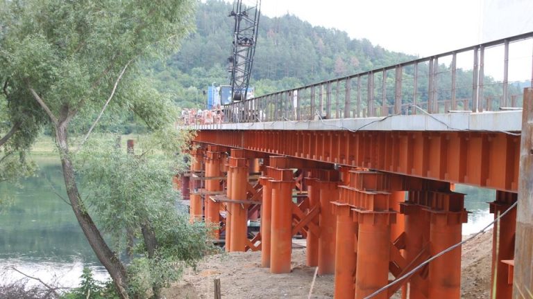 Temporary Crossing Constructed Instead of Promised New Bridge Over Dniester River