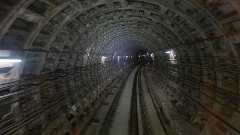 Kyiv Announces Tender for Major Tunnel Repairs Between Two Metro Stations