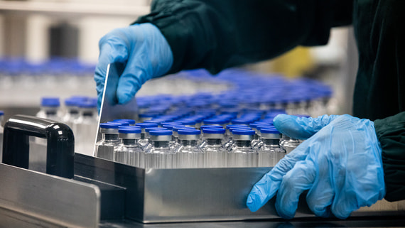 Major Pharmaceutical Companies Cut Research Spending in Russia While Maintaining Payments to Medical Organizations