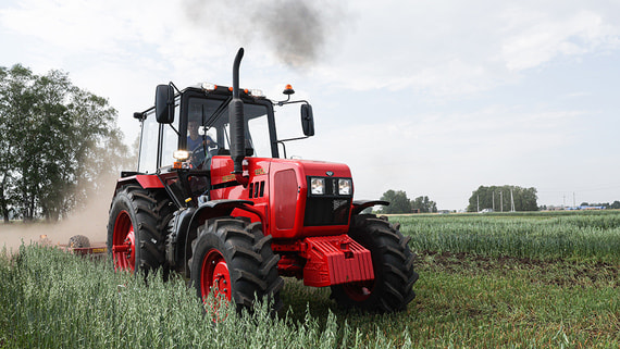 Minsk Tractor Works Plans to Streamline Dealer Network in Russia
